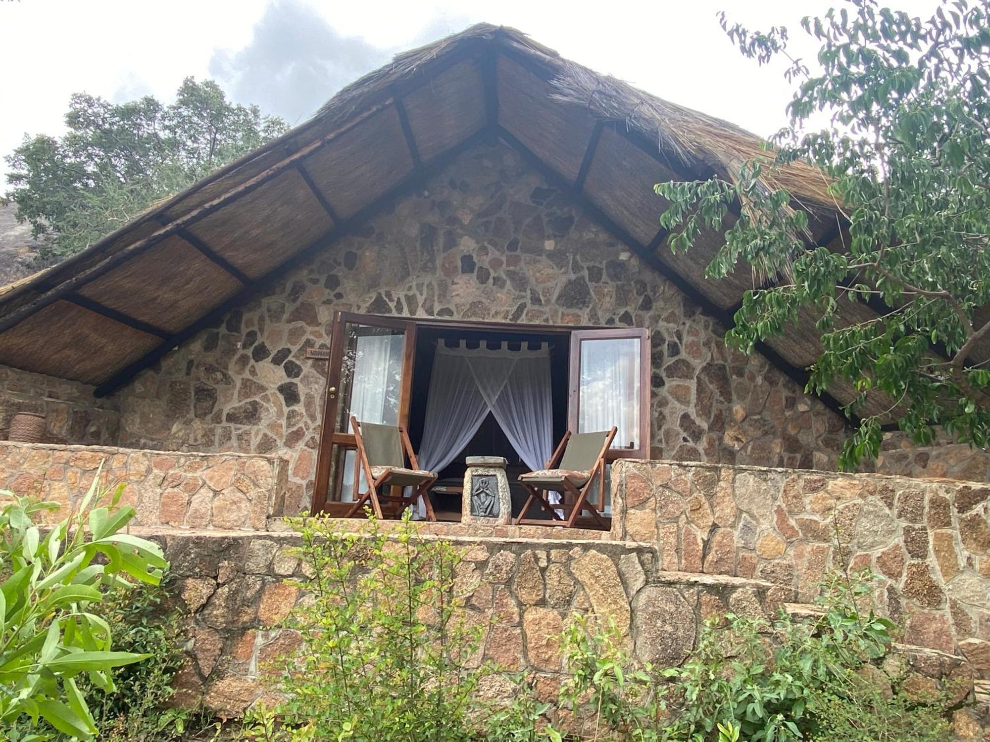 Big Cave Camp Villa Matopos Exterior photo